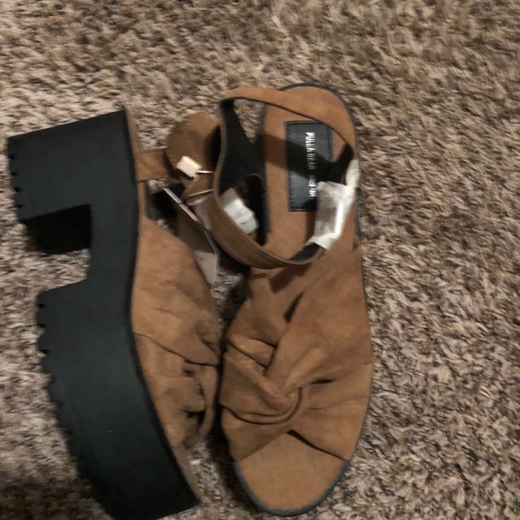 Sandals - Picture 5 of 5